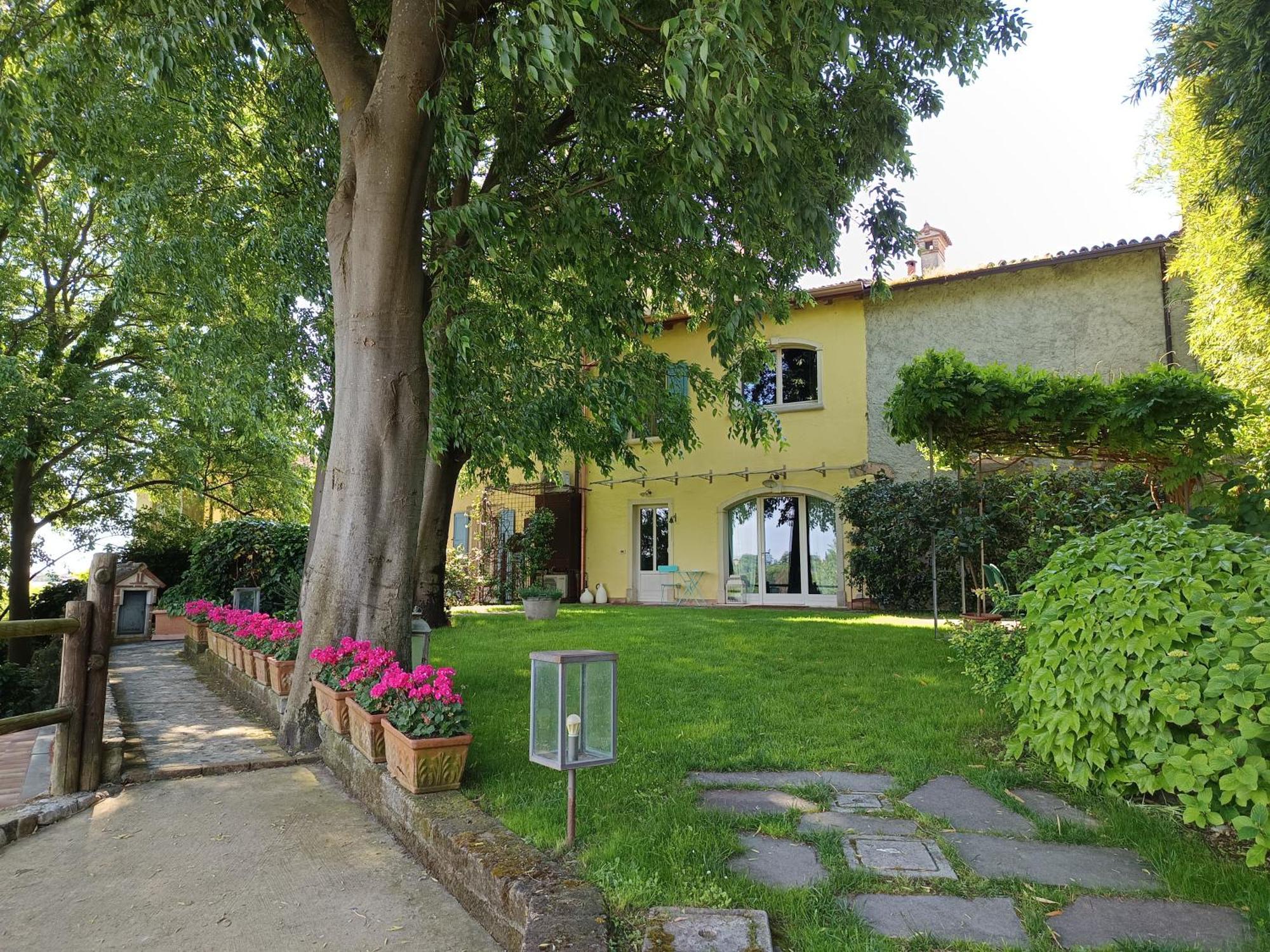La Piana Bed & Breakfast มอนซามบาโน ภายนอก รูปภาพ