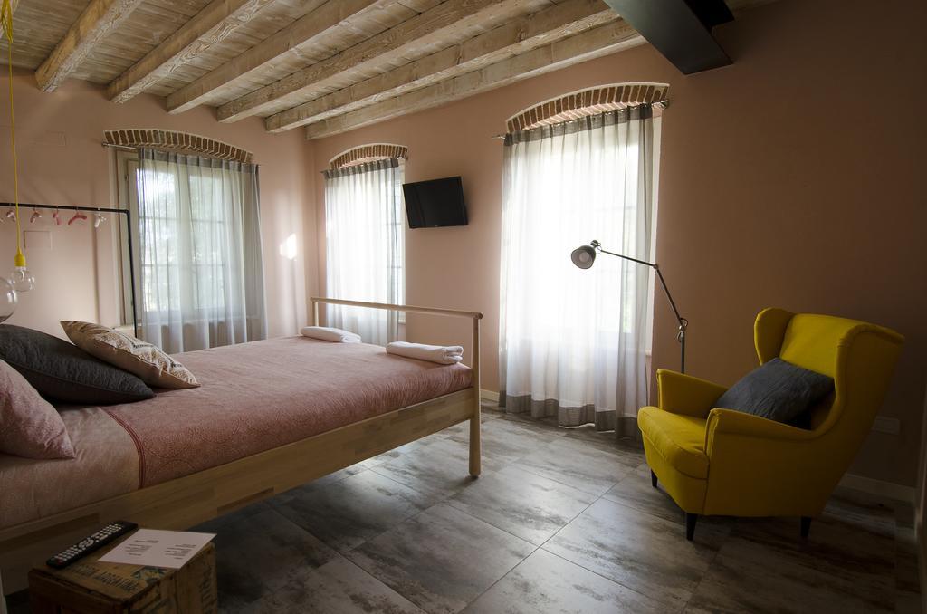 La Piana Bed & Breakfast มอนซามบาโน ภายนอก รูปภาพ